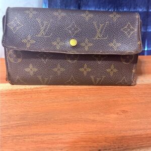 Louis Vuitton Brown and Gold Monogram Clutch